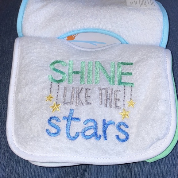 Parent’s Choice Infant Bibs - Picture 3 of 8